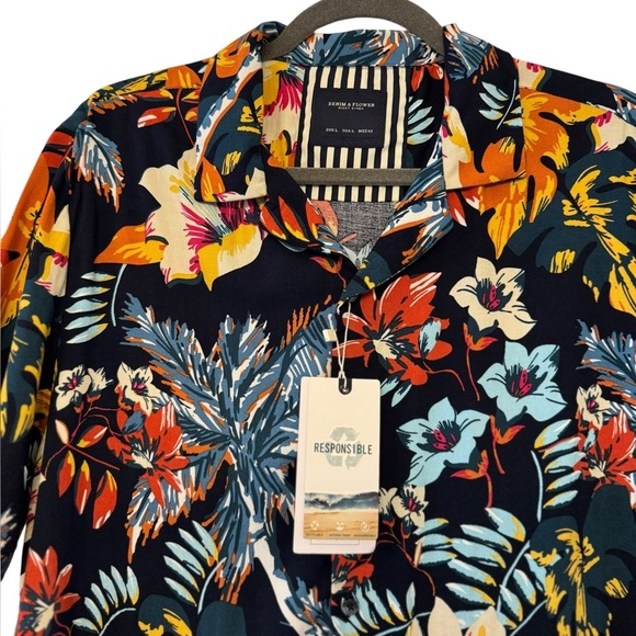 Denim and Flower Ricky Singh Hawaiian Print Shirt - Picture 3 of 10